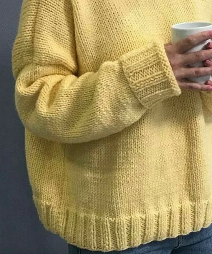 Olivia™ | Oversized chunky-knit turtleneck sweater