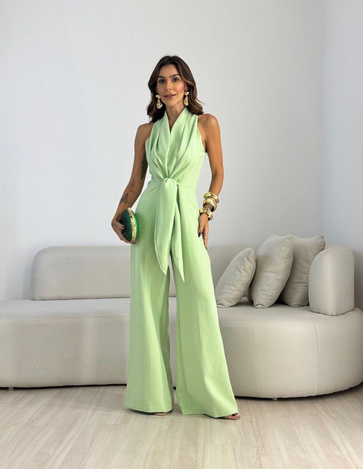 AMARA ESSENCE™ – Elegant Flow Jumpsuit