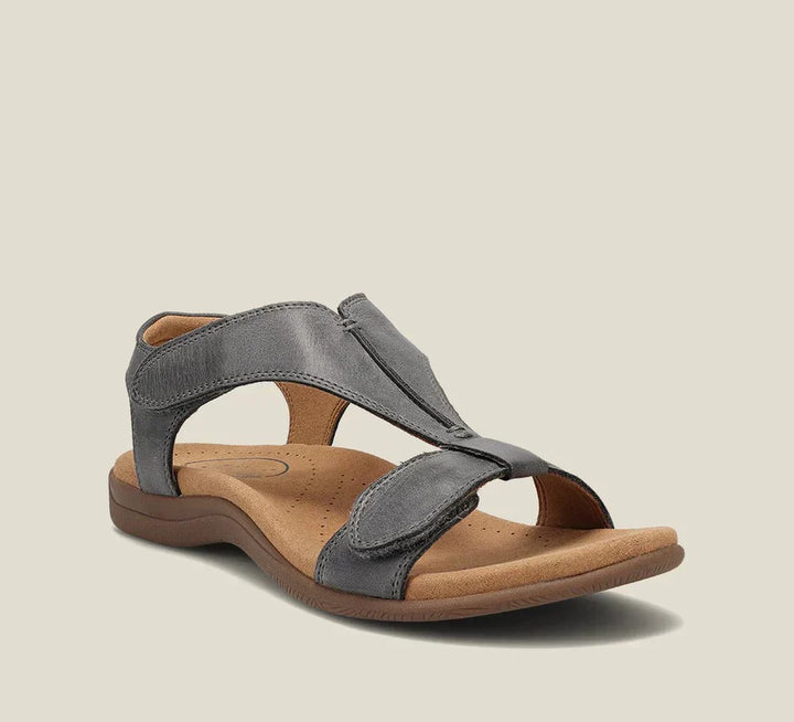 Lara | Comfortable sandals with adjustable closure