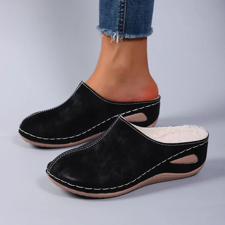 ÉLISE™ – Orthopedic Warm Comfort Slippers