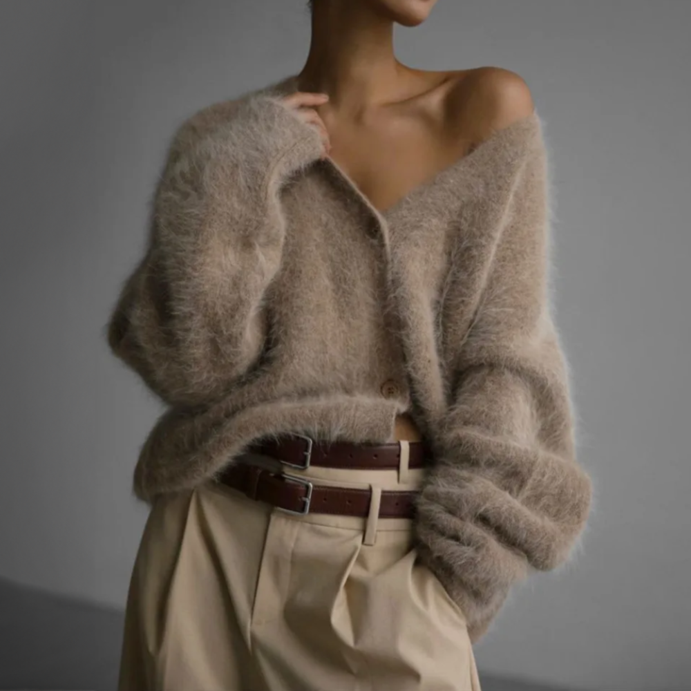 Char - Comfortable Cardigan