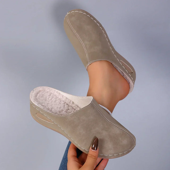 ÉLISE™ – Orthopedic Warm Comfort Slippers