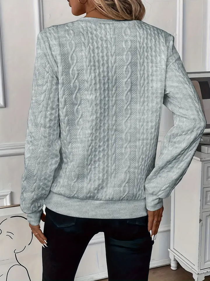 Clio™ | Elegant and Comfortable Zip Pullover